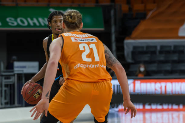 队员巧妙利 队员巧妙利