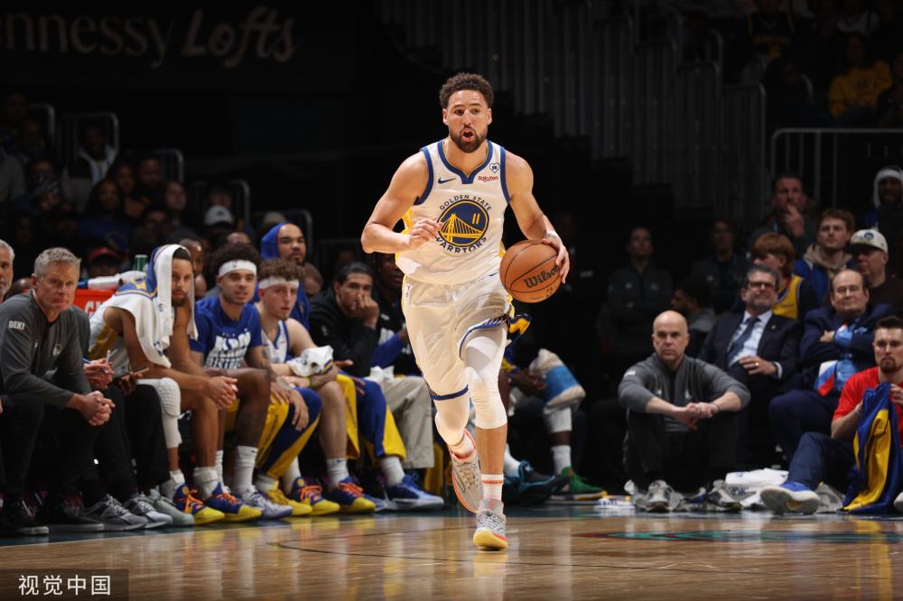 在场上的传 在场上的传